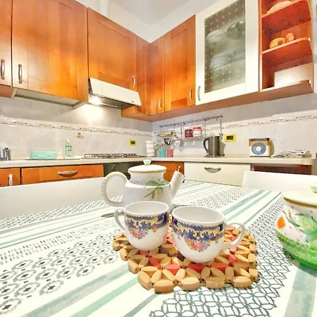 Giadera Penthouse 5terreparco Apartment *