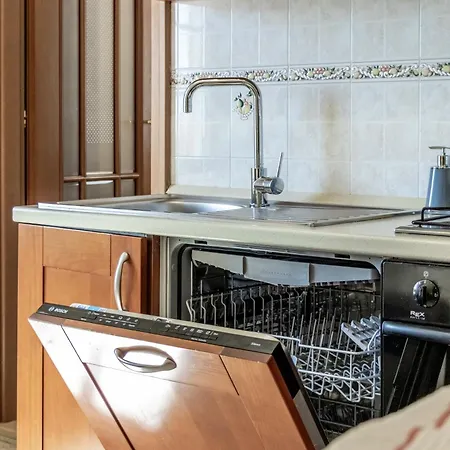 Apartment Giadera Penthouse 5terreparco